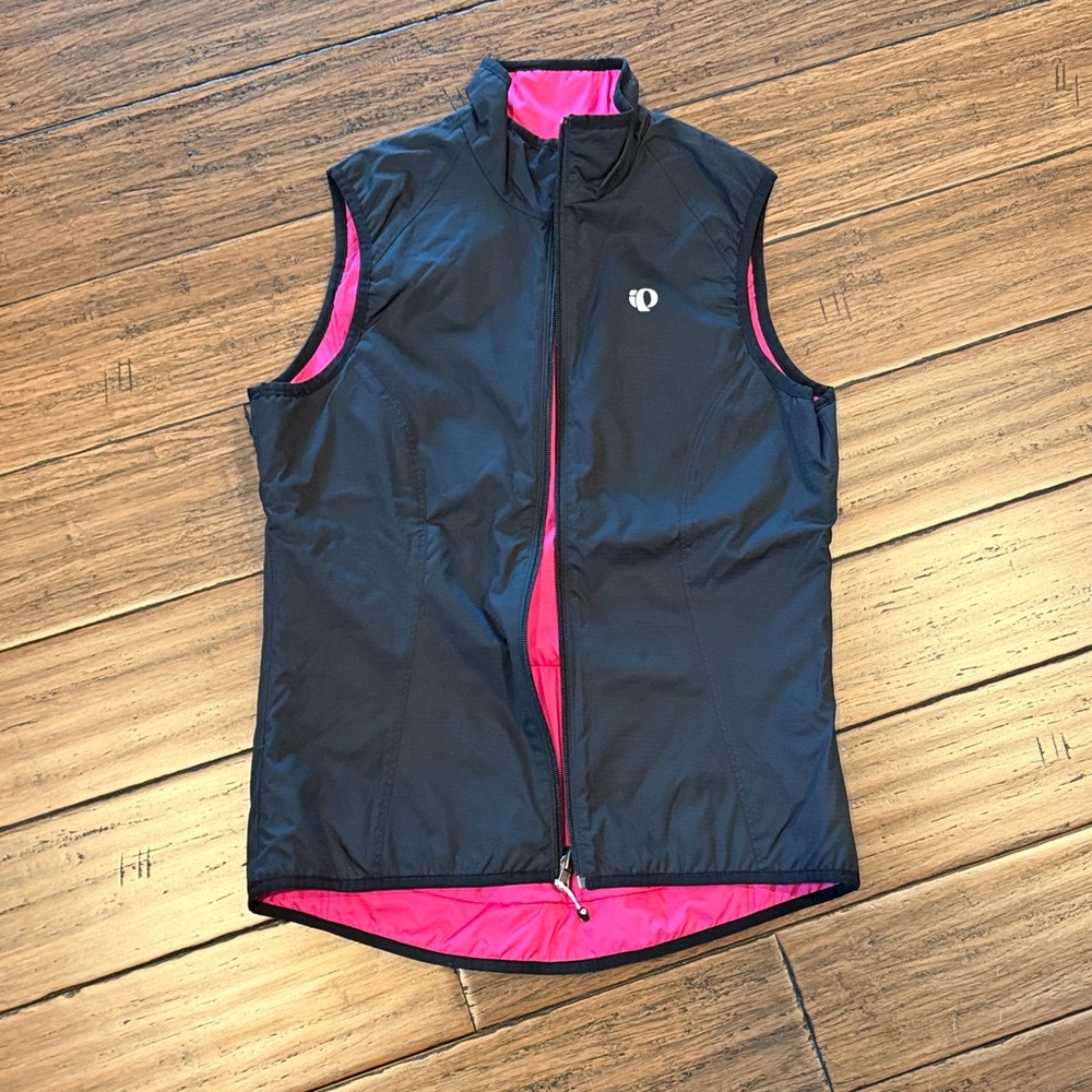 Pearl Izumi Black and Pink Reversible Insulated/Padded Vest